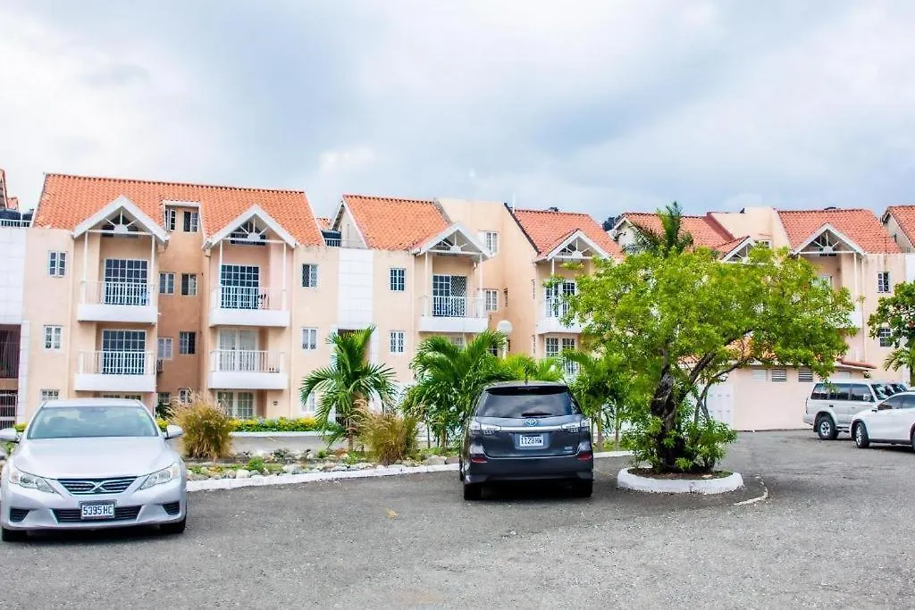 Finest Accommodation Marley Manor Apt # 513 Ground Floor 6 Marley Rd Kgn 6 Kingston 0*,  Jamaica